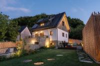 Endem House - Sauna & Jacuzzi in Plitvice Lakes by Irundo - Bed and Breakfast Plitvica Selo