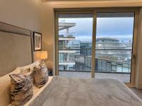 Stunning Penthouse Direct Views Of Tower Bridge, Shard and London Riverside Sleeps 8 - Ferienwohnung London