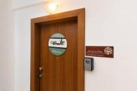 Nestra Olive Apartment with Veranda, near Metro & Free Parking - Ferienwohnung Thessaloniki