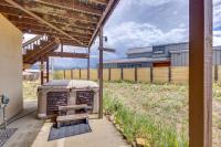 Hike, Ski & Explore: Fraser Townhome w/ Hot Tub! - B&B Fraser