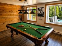 Chalet du Loup - Spa & Game room - B&B Saint-Alexis-des-Monts