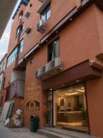 Mango Abode Home With Breakfast and Pickup - Ferienwohnung Udaipur