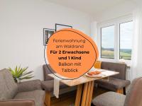 Ferienwohnung am Waldrand mit Panoramablick | Balkon | 2 Personen + 1 Kleinkind - B&B Glatten