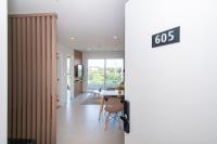 Skyline Escape with Workspace Desk and WiFi - Ferienwohnung Asunción