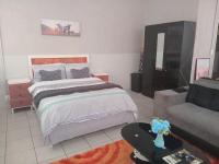 Close Curtains Maboneng - B&B Johannesburg
