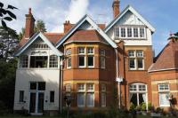 The Retreat - Two Mins From Beach - Large Flat - B&B Bournemouth