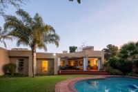 Sunny Sanctuary in the heart of Gallo manor - Ferienwohnung Johannesburg