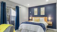 Skyline Loft with 2 Balconies 5 min to Love Field - Ferienwohnung Dallas
