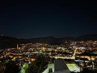 Apartman sa grijanim bazenom SUTON Mostar Apartment with heated pool SUTON Mostar - B&B Mostar