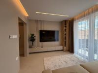 Lara Lux Apartment 1 - Chambres d'hôtes Hajdúszoboszló