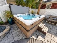 Charming Secluded Courtyard - 1 BLOCK TO KING - B&B Charleston