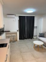 Studio Luka Kalimanj sa parkingom - B&B Teodo