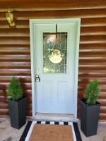 Cozy Mountain Retreat - Private Hot Tub & Fire Pit - Bed and Breakfast Sevierville