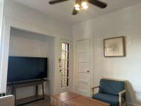 Close to Airport Walk to Restaurants - B&B San Diego