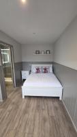 Mossfield Studio - B&B Caol