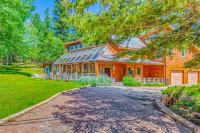 Hike & Ski! Quiet Home w/ Solarium in Cloudcroft - Bed and Breakfast Cloudcroft