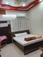 tHE AARYAN VATIKA HOMESTAY MAIHAR - B&B Maihar