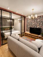 Premium Apartment in Golden Square - Chambres d'hôtes Almaty