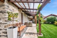 La Canonica Centovalli with Balconies and Garden - Happy Rentals - Bed and Breakfast Camedo