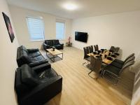 Big House I 22 Beds I 12 Rooms I Wifi I Parking - B&B Paderborn