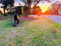 Namamaoto Cubes Resort - B&B Mabeskraal
