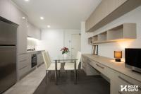 KozyGuru | Epping | Stylish 1 Bedroom Apartment - B&B Apoinga