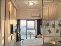 Family Room with Sea View