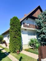 Oli vendégház - B&B Balatonboglár