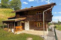 Historisches Almhäuschen mit Bergblick & Holzofen - B&B Lenggries