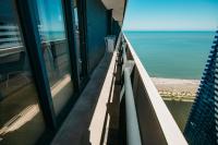 Orbi City C apartment with sea view, 2 minutes to the beach - B&B Batum