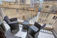Mosta 3 Bedroom Apartment with Balcony and Rotunda View - Ferienwohnung Mosta