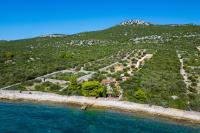 Orkula Hidden Paradise- Robinson Holiday House - B&B Banj