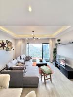 Appartamento con 2 Camere da Letto e Vista Città
