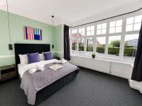 Two Bedroom Apartment, The Bay Apart Hotel - Chambres d'hôtes Southwold