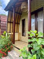Edem Bungalows Cafe - B&B Ubud
