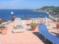 Appartamenti Miramare in Collina - Chambres d'hôtes Lacco Ameno