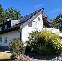 Ferienwohnung im Grünen, Südsauerland, sehr gute Verkehrsanbindung - Bed and Breakfast Wenden