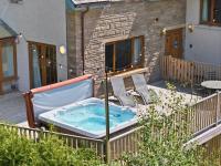 Loch View, Hot Tub, Near Loch Lomond, Pet-friendly - B&B Arrochar