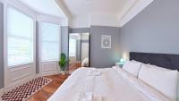 Penthouse at The Urban Oasis - B&B Belfast