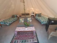 The Old Waterworks - Saturn 6m bell tent - Chambres d'hôtes Clare