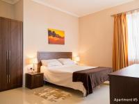 Riviera Holiday Apartments - Seafront - Wifi - Bed and Breakfast Marsaskala