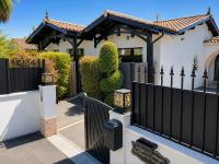 Hôtel particulier - Les lodges du Bassin d'Arcachon- Suites privées haut de gamme- Clim-Parking privé - Chambres d'hôtes Gujan-Mestras