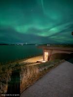 Natural Wood House Kaldbakur with Panoramic Fjord View & Hot Tub - by Nollur - B&B Akureyri