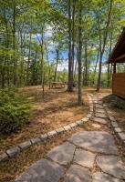 Charming Smoky Mtn Cabin with Hot Tub & Arcade - B&B Sevierville