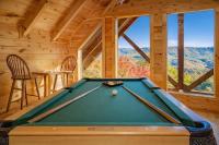 Family Cabin with mountain views and Hot Tub - B&B Pigeon Forge