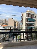Appartamento con 2 Camere da Letto e Balcone