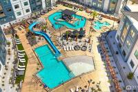 Coral Springs H5 - Ground Level, Poolside, with BBQ - B&B Hurricane