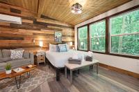 Tiny Tarheel Cozy Retreat Near UNC-Tiny House - B&B Chapel Hill