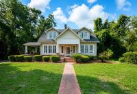 Steps to VSU Game Day HQ Historic Home Private Pool Sleeps 10 - B&B Valdosta