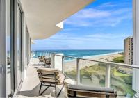 Luxury Ocean View 2BR - B&B Riviera Beach